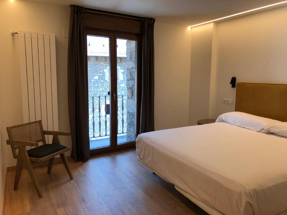 Hotel Monte Perdido Bielsa Exteriör bild