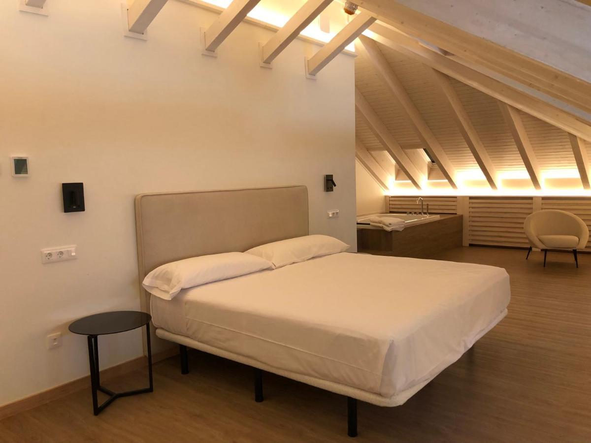 Hotel Monte Perdido Bielsa Exteriör bild