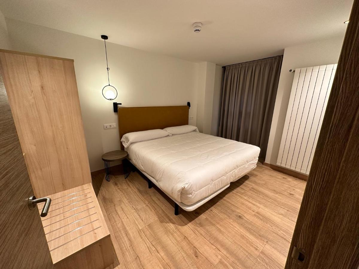 Hotel Monte Perdido Bielsa Exteriör bild